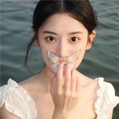 美洲艳后海报
