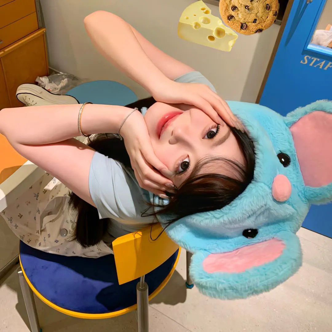 09届探员海报